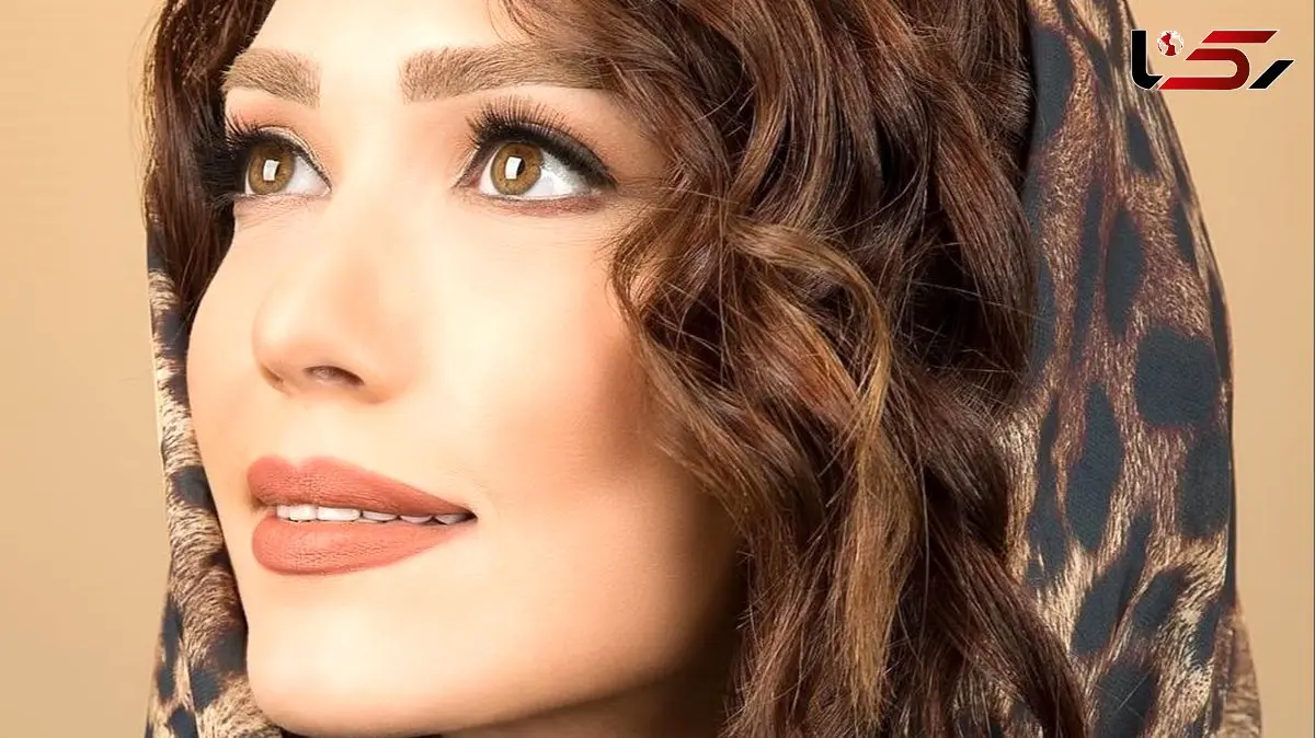 استایل خیابانی و شیک شهرزاد کمال زاده مقابل خانه ویلایی با زیباترین معماری / بعضی وقتا آرزو های آدم ... اونقدر کوچیک میشن که