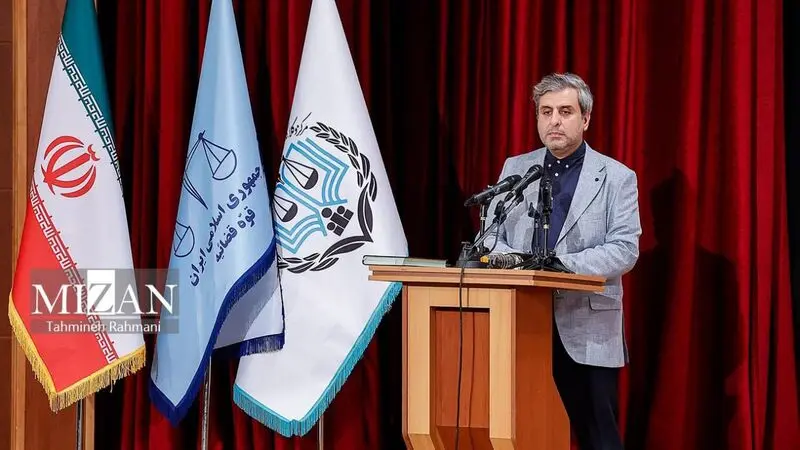 محمد یارم‌پور رئیس مرکز رسانه قوه قضاییه در مراسم بزرگداشت روز خبرنگار