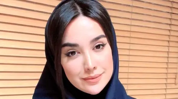 صدف صفرزاده را دیگر نمی شناسید ؟! / زیبایی مصنوعی خانم معلم قائمشهری دگرگونش کرد !