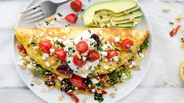 طرز تهیه املت آووکادو و پنیر