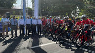 برگزاری مسابقه دوچرخه سواری نیروهای مسلح در پیست آزادی 