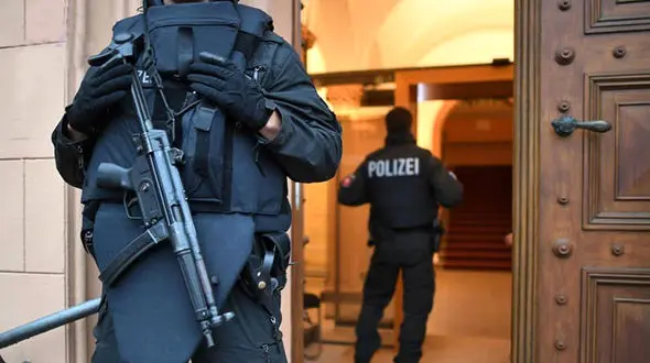 محاکمه مردی در آلمان به اتهام جاسوسی برای ایران!