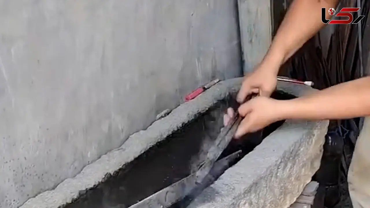 فیلم کوئنچ کردن فلز و سخت کاری شمشیر