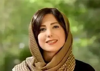 فیلم / شعرخوانی دلنشین و شنیدنی باران نیکراه از اشعار حضرت حافظ/ دوش از مسجد سوی می خانه آمد پیرماه...