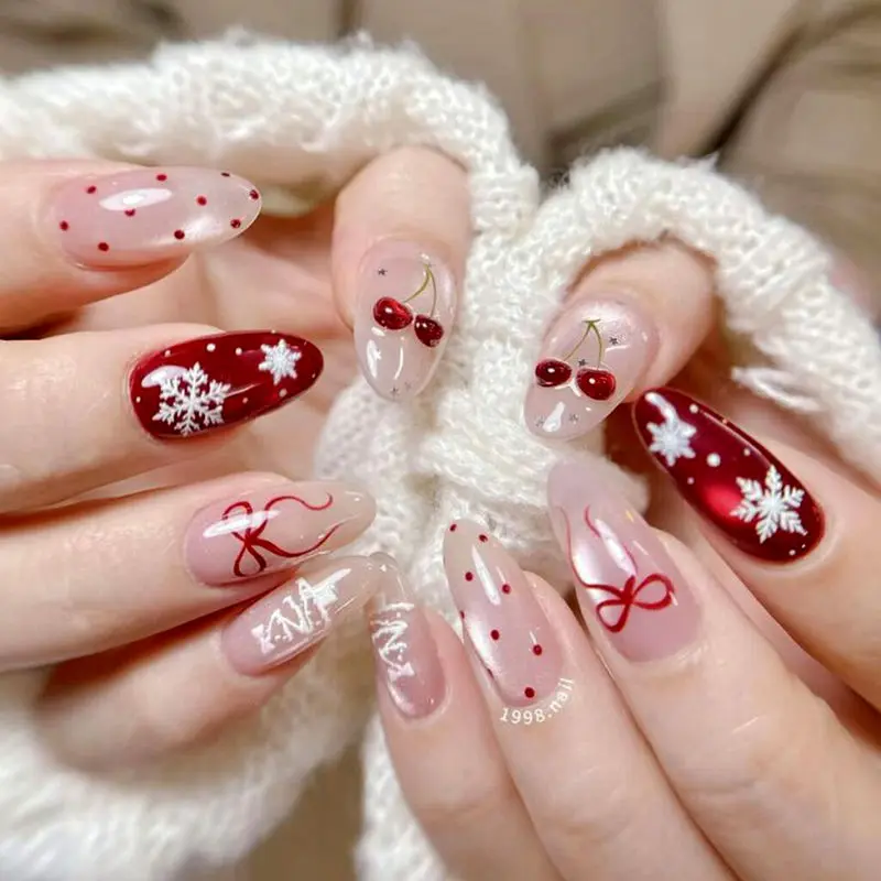 دیزاین ناخن طرح برف فانتزی