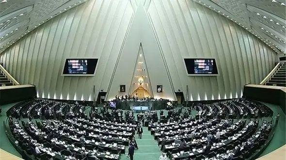 اخبار لحظه به لحظه از جلسه رای اعتماد به چهار وزیر