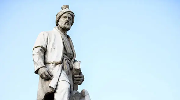 مجسمه میدان فردوسی دو رنگ شد ! 