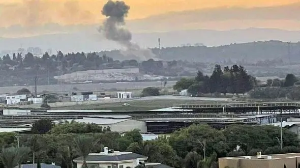 جزئیات حمله موشکی یمن به قلب تل‌آویو/ فرودگاه بن‌گوریون هدف قرار گرفت/ فرار صهیونیست‌ها به پناهگاه‌ها + فیلم