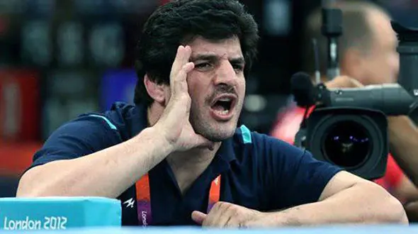 رسول خادم استعفا داد!