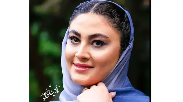 ژست عجیب مریم مومن در ملاء عام + عکس شوکه کننده!