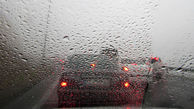 بارش باران در جاده‌های ۲ استان و ترافیک نیمه سنگین در 5 محور