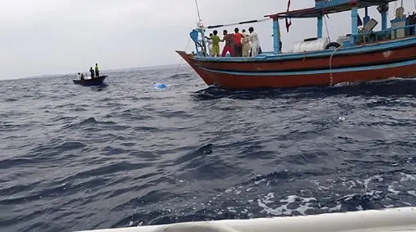 عکس / لحظه به لحظه با سایه مرگ 25 صیاد در سیستان و بلوچستان