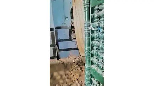 تخریب دیـوار امامـزاده برای یافتن گنج / در لرستان رخ داد