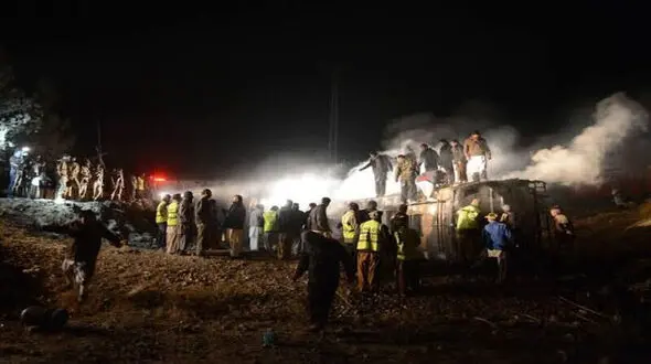 افراد مسلح در بلوچستان پاکستان ۲۰ معدنچی را به قتل رساندند