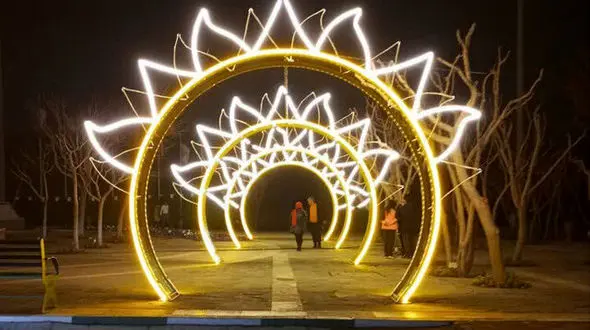 نصب تونل نور در غرب تهران