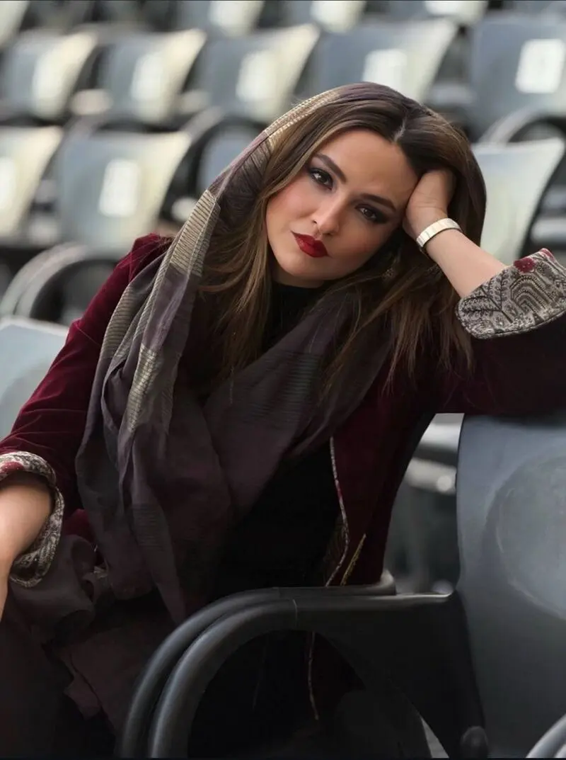 گلاره عباسی (7)
