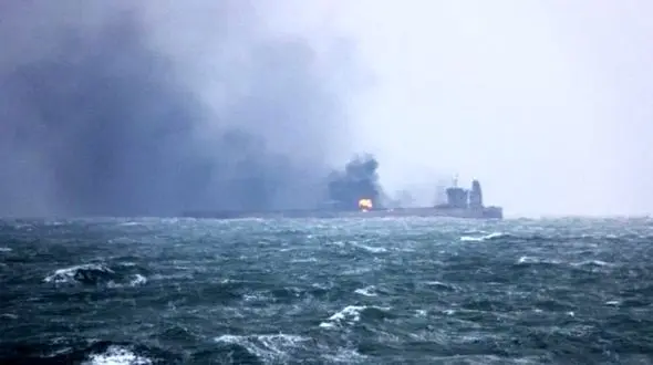 رازهای پنهان حادثه سانچی در دستان جعبه سیاه
