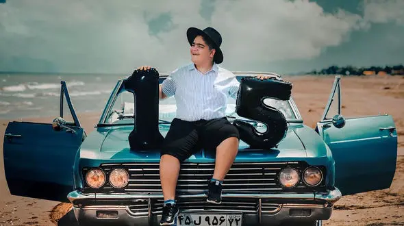 عکس های بامزه تولد لاکچری ابوالفضل رجبی سریال پایتخت + بیوگرافی