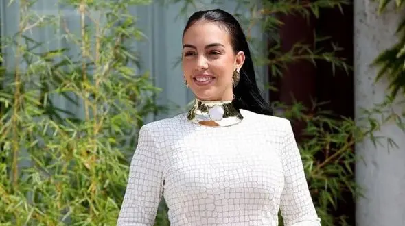 عکس نامزد رونالدو با ملکه محجبه عربستانی / محبوبیت خانم مدل در کشور عربی بیداد کرد!