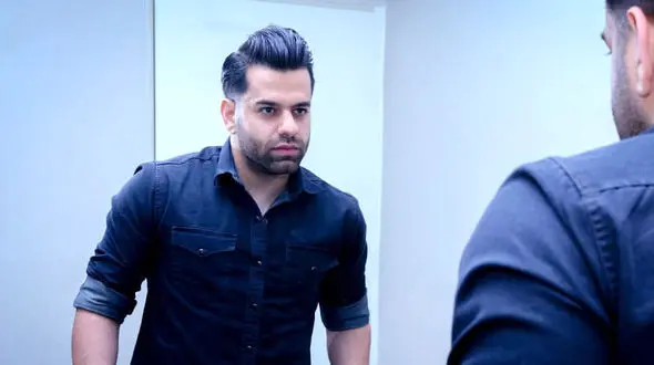 ببینید / نماهنگ "هوای دل" با صدای رضا بهرام با بازی ماهور الوند + فیلم 