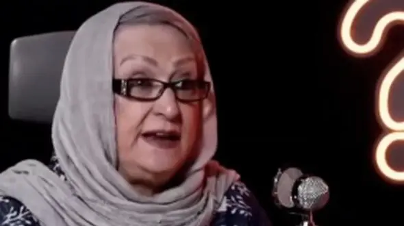 فیلم/ مریم امیرجلالی:  واقعا نمیتونستم ناز شوهر فقیر و داغونم رو بکشم .. دست به سر و زلفش بکشم ... آخه این شوهر قربون صدقه داشت .../ وقتی خانم امیرجلالی با بلدوزر از روی لولایی رد شد ...