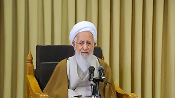 اظهارات متفاوت آیت‌الله جوادی آملی درباره اختلاس در جامعه