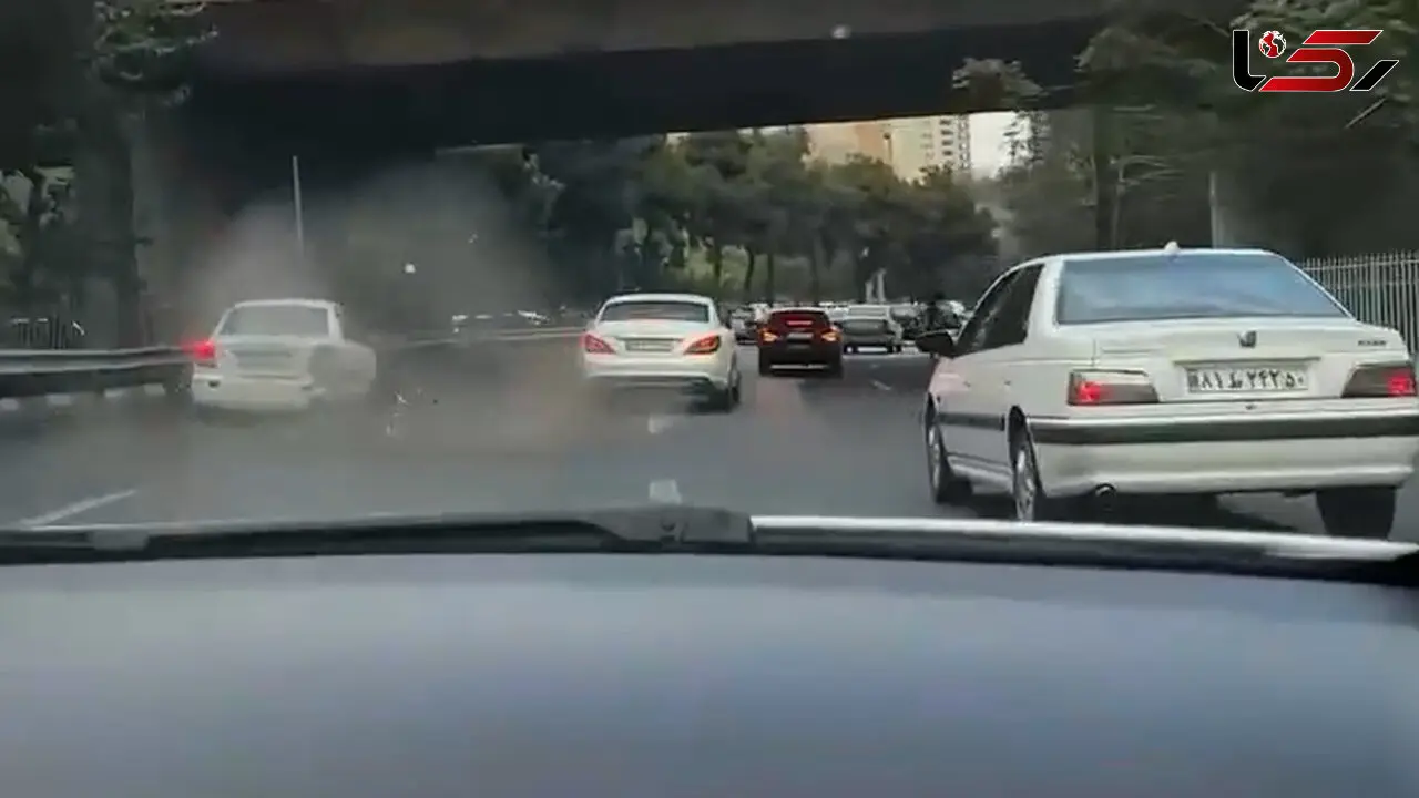 فیلم هیجان انگیز اما عبرت آموز از جنون سرعت و مسابقه خیابانی بنزهای لوکس در اتوبان های تهران / تصادف شدید خودروی CLS در  رقابت کورکورانه
