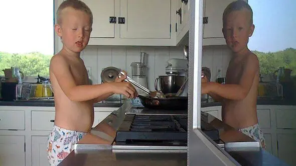 جنجال عکس یک پسربچه در فضای مجازی/عکاس به روح اعتقاد ندارد ! / آمریکا 