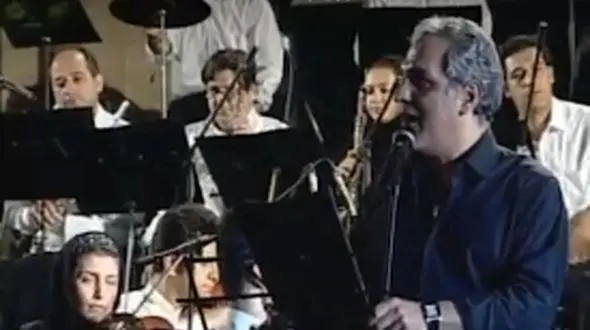 فیلم غرور مهران مدیری از اجرای سرود وطن  / دوپینگ با آدامس / طحالم پاره شد؛ تمام چاکرا هام باز شد عین پاواروتی خوندم !