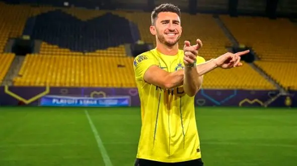 فوق ستاره از النصر می رود!