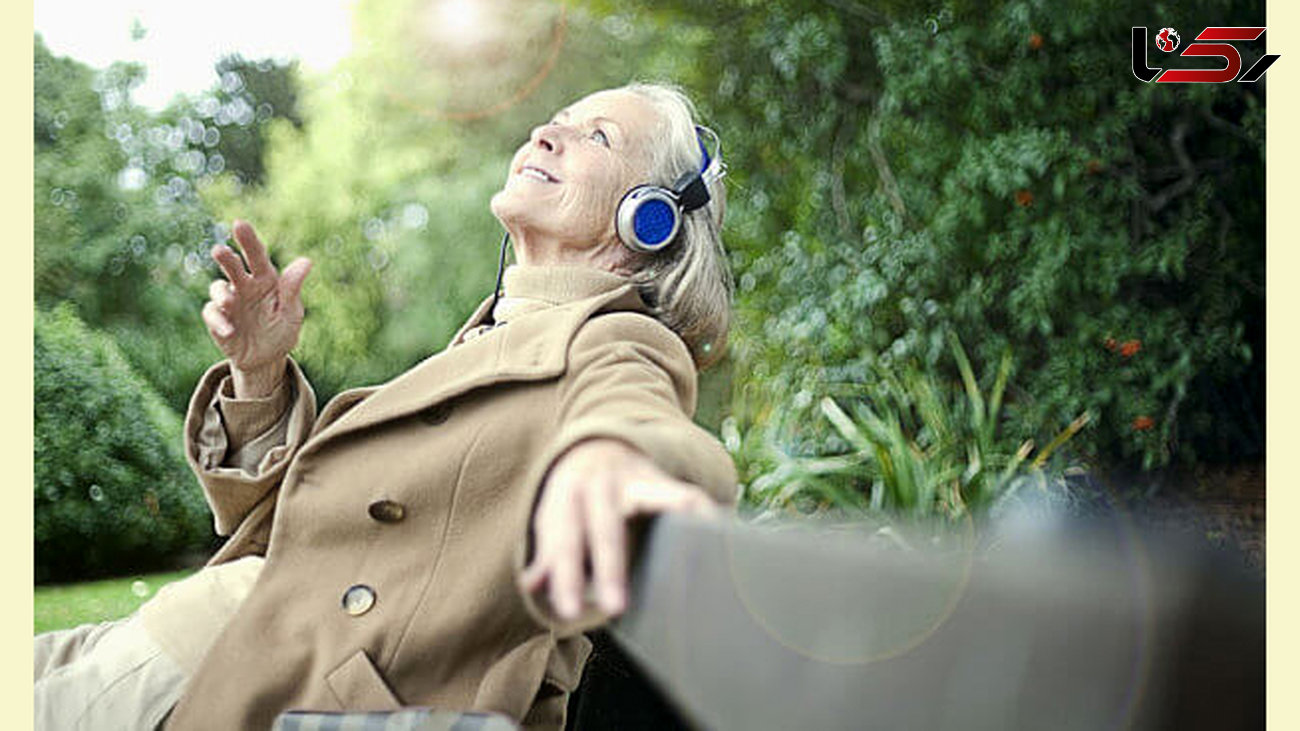 گوش دادن به موسیقی ابتلا به آلزایمر را کاهش می‌دهد