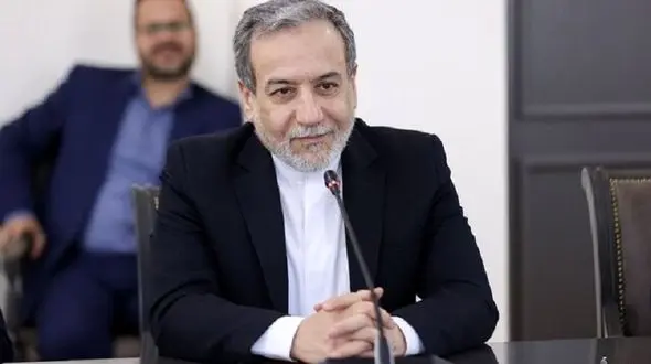 عراقچی: ایران آماده میانجی‌گری میان هند و پاکستان است
