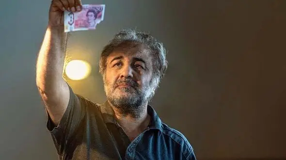 اجل معلق؛ بازگشت رضا عطاران به شبکه نمایش خانگی با داستانی متفاوت
