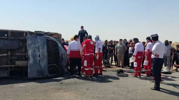 مرگ تلخ زائر ایرانی از تصادف ون در سامرا / 14 نفر مصدوم شدند