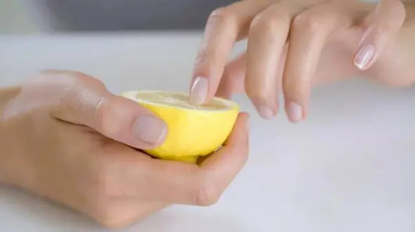 نسخه های خانگی و گیاهی درمان زردی ناخن