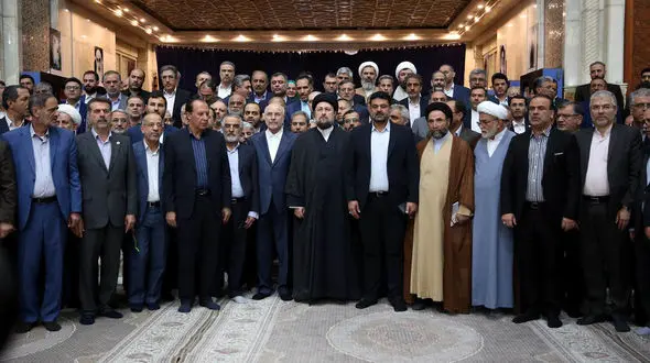 مجلس باید تکیه‌گاه روح و روان مردم باشد