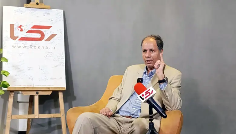 با بنزین 10 هزار تومانی بحران انرژی حل نمی‌ شود / با «بیل» نمی‌ توان کوه را جابه جا کرد!