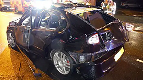 انفجار خودروی لاکچری بخاطر خوشبو کننده + عکس ها / انگلیس