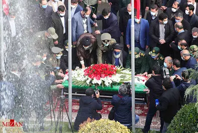  مراسم تشییع شهید فخری زاده با حضور فرماندهان عالی نیرو‌های مسلح صبح دوشنبه ۱۰ آذر ۱۳۹۹ در ستاد وزارت دفاع‎ برگزار شد. 