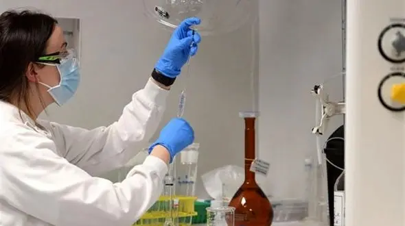 توزیع واکسن کرونا در روسیه امروز شروع شد