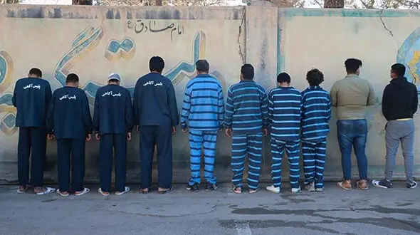  دستگیری ۹۴ نفر از اراذل و اوباش بهارستان در پاتک شبانه پلیس 