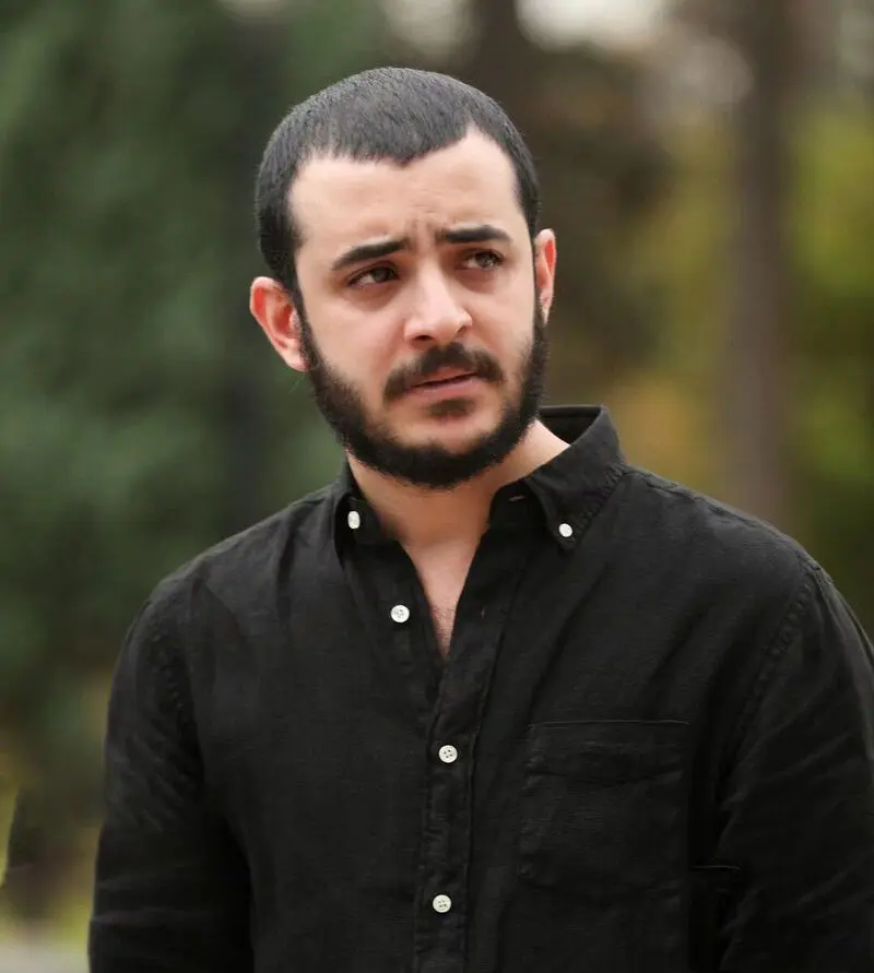 علی شادمان