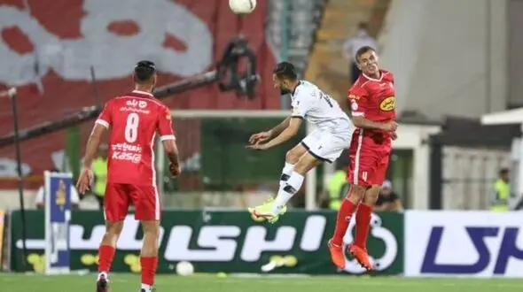 برتری پرسپولیس 10 نفره مقابل پیکان/ لیگ برتر جذاب‌تر شد
