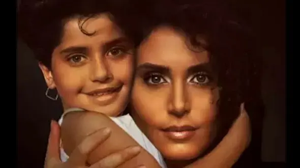 عکس هایی از جذابیت الناز شاکردوست از کودکی تا به جوانی ! / شباهت عجیب به برادرش !