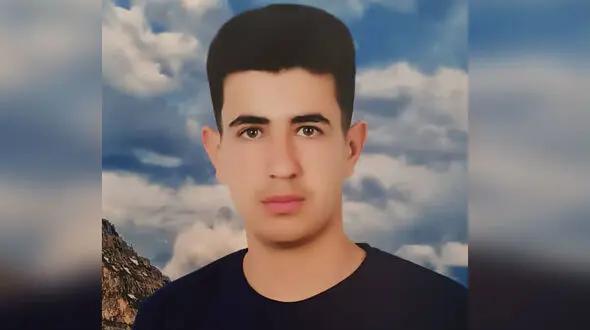 شهادت استواریکم ابراهیم مرمزی در حمله اشرار به صندوق رای راسک !  پدرش از پرواز آسمانی پاره تنش گفت 