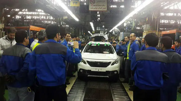 تولید پژو ٢٠٠٨ در سالن شماره یک ایران خودرو در حال انجام است 