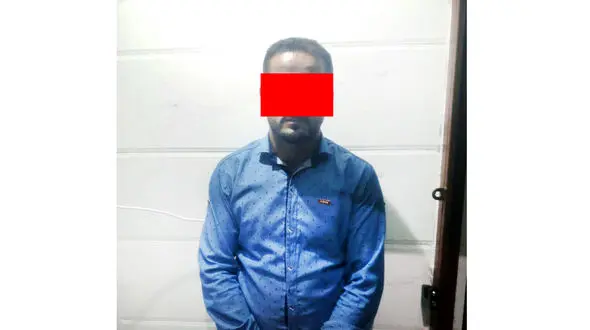 مرد مورد اعتماد سارق مغازه های موبایل فروشی آبادان +عکس