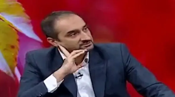 ببینید/ درخواست کنایه‌آمیز مجری تلویزیون روی آنتن زنده 