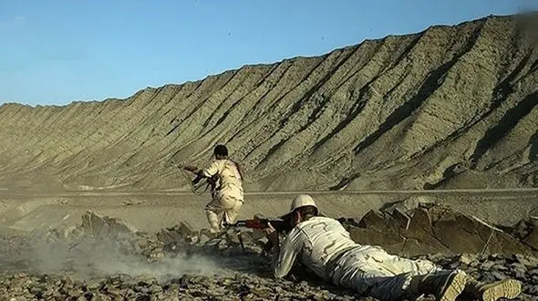 حمله طالبان به مرز ایران ! + فیلم فرمانده طالبانی : ایران را فتح می کنیم ! + فیلم دیگری در مرز