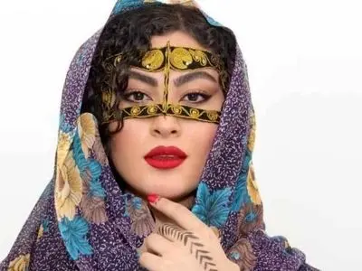 عکس ها / سیر تا پیاز زندگی مریم مومن؛ نگاهی به بیوگرافی بازیگر27 ساله؛ آثار مهم، ازدواج و عکس‌های خانوادگی پدر و مادر